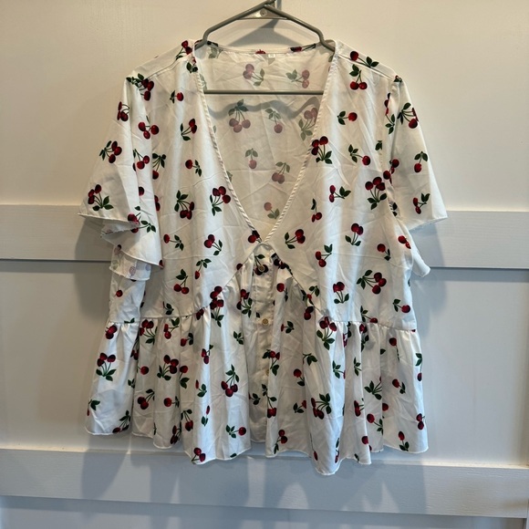 Chic Cherry Print Top - Picture 1 of 7